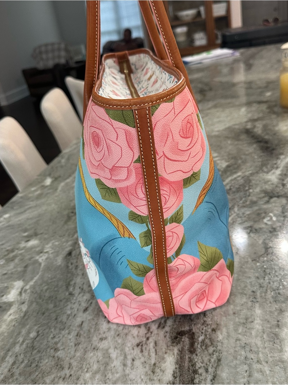Dooney & Bourke Aristocats tote - Picture 8 of 11